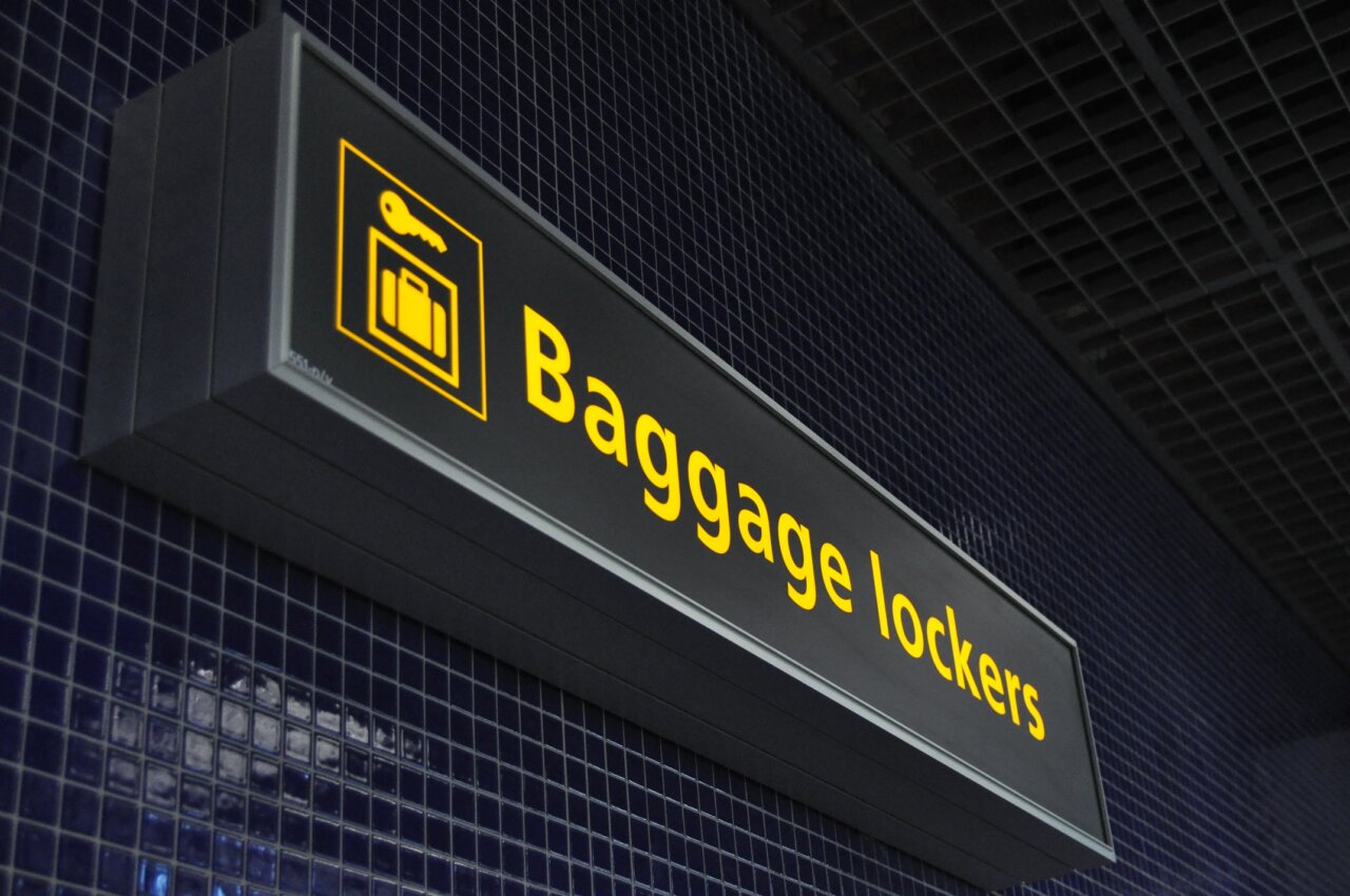 Wayfinding Amsterdam Airport Schiphol Van Beem & Van Haagen