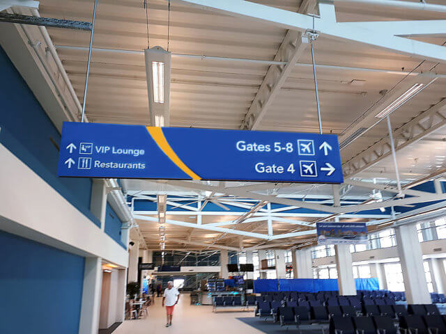 wayfinding-bewegwijzering-curaçao-airport-gate-4-8
